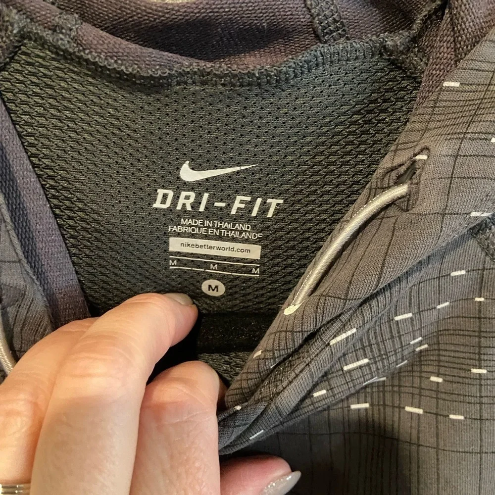 Nike Charcoal Patterned Hoodie